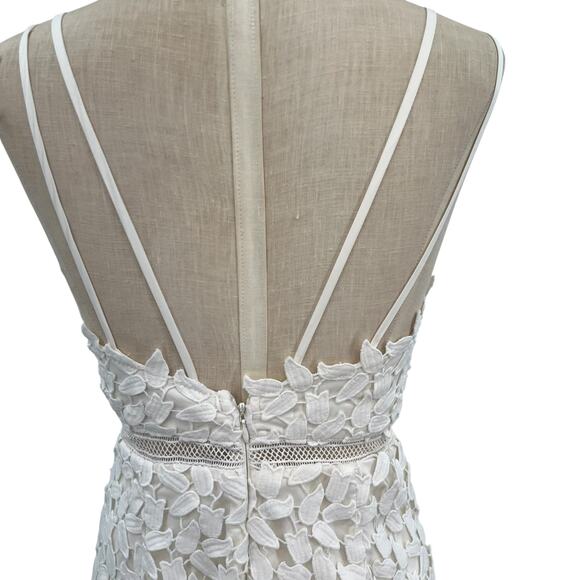 Bardot Lace Sheath Dress Crochet Sleeveless White Size US 6 Small - Picture 7 of 13